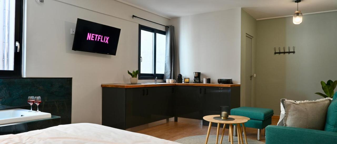 Zoe'S Suite Athen'S Center Luaran gambar