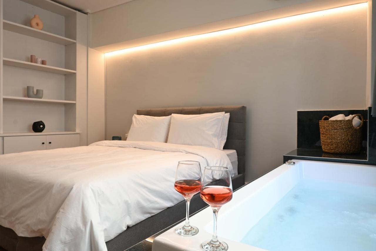 Zoe'S Suite Athen'S Center Luaran gambar